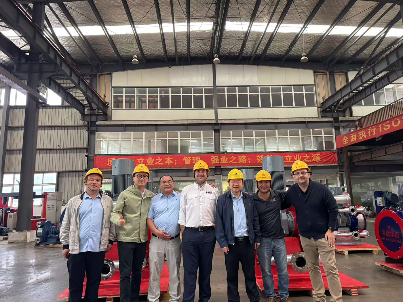 Chilean Clients Visit Huayun Machinery: Ushering in a New Chapter of Win-Win Cooperation